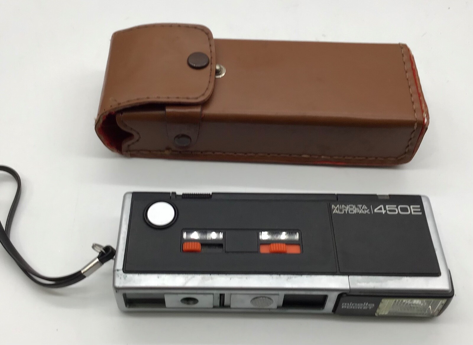 ミノルタ　ポケットオートパック「AUTOPAK 450E」 ポケットカメラ 知られざるカメラ】第10回：ミノルタ AUTOPAK450E | トイラボカフェ