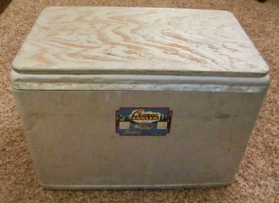 Vintage CRONCO CRONSTROMS Picnic COOLER Camping Fishing Alum Wooden Cover USA