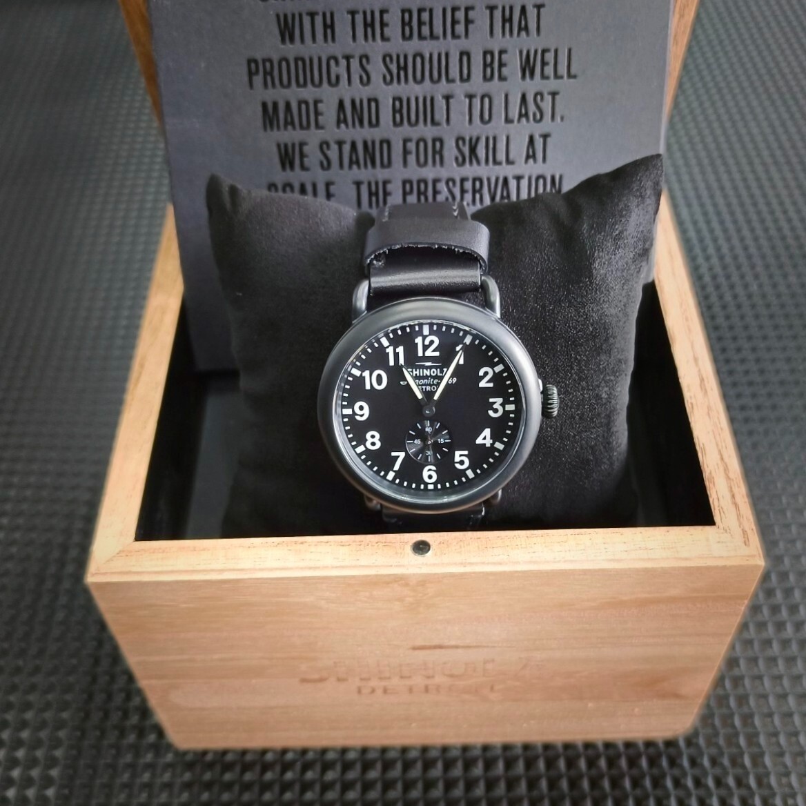 Pre-owned Shinola The Runwell Black Dial Black Leather Strap Chronograph Quartz Watch 41mm