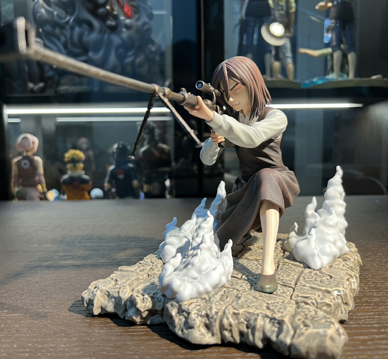 Brunbon ブラウン フィギュア Gabi Braun Resin Sure Studio Attack on Titan Statue Figurine 28cm