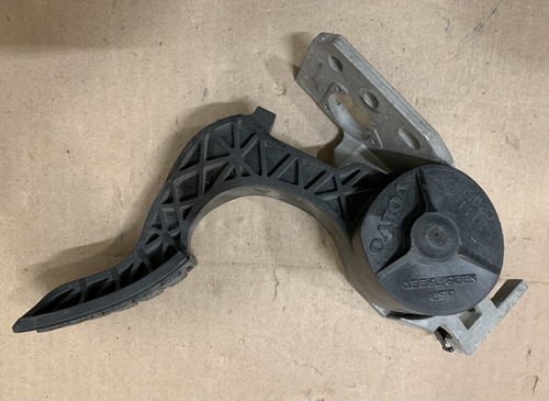 VOLVO Accelerator Pedal 21116877 | eBay