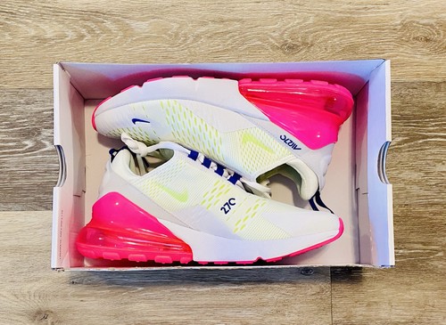 hot pink and white nike air max