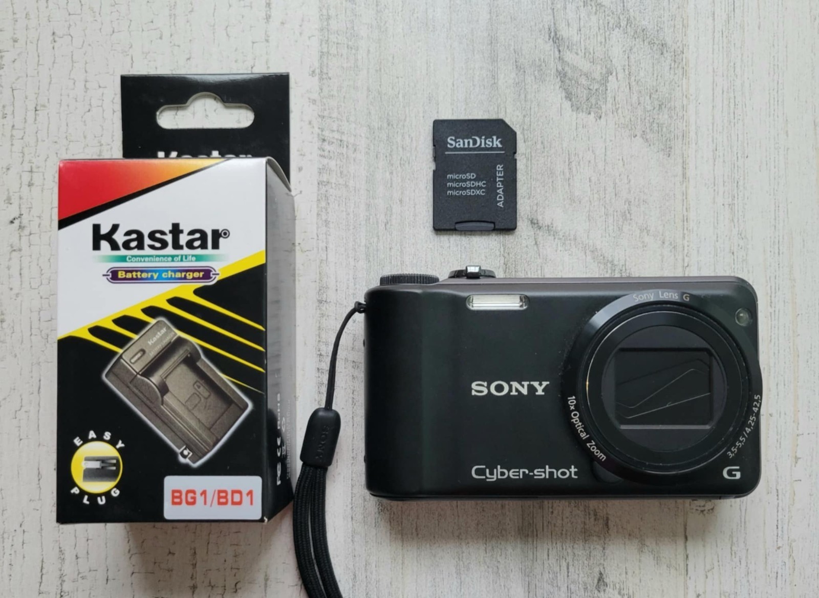 Sony Cyber-Shot DSC-H55 14.1MP 10x Optical Zoom Digital Camera W