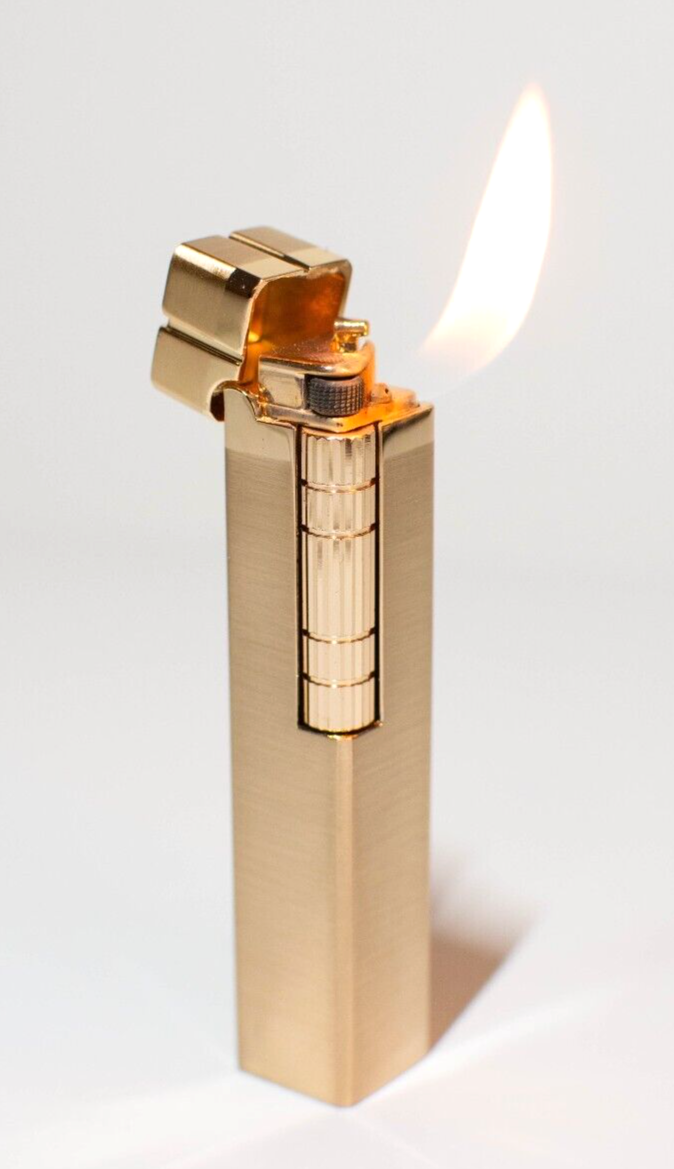 Vintage Classic Style Butane Lighter - Soft Torch Flame - Side Scroll Ignition