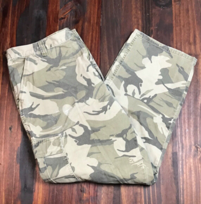 Mens wrangler hotsell camo jeans