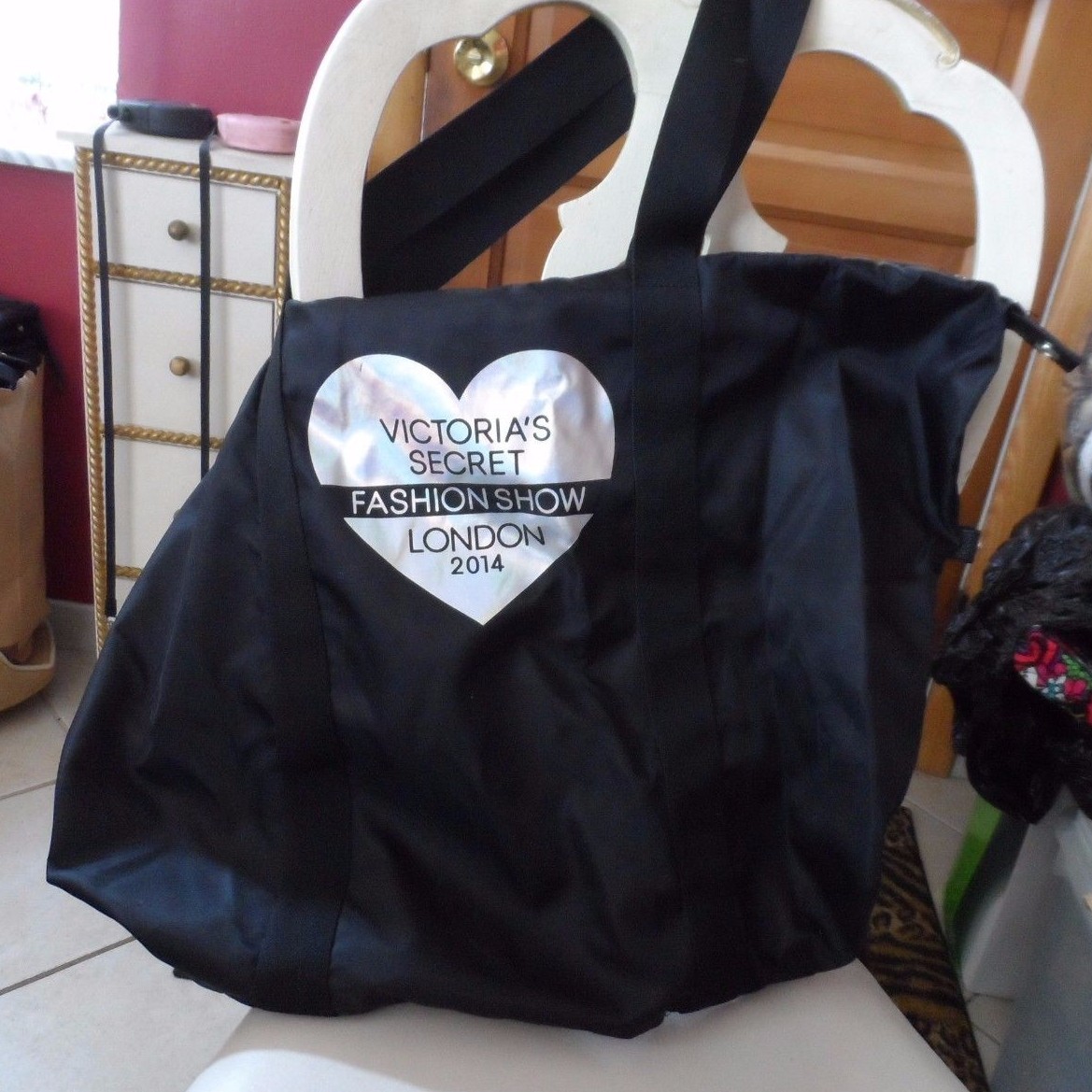☆Victoria's secret 2014年Londonショー限定トートバッグ☆ Large black 