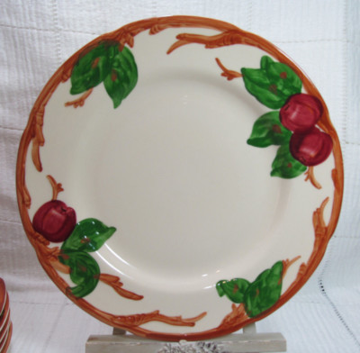 Franciscan USA APPLE Six (6) Dinner Plates VGC