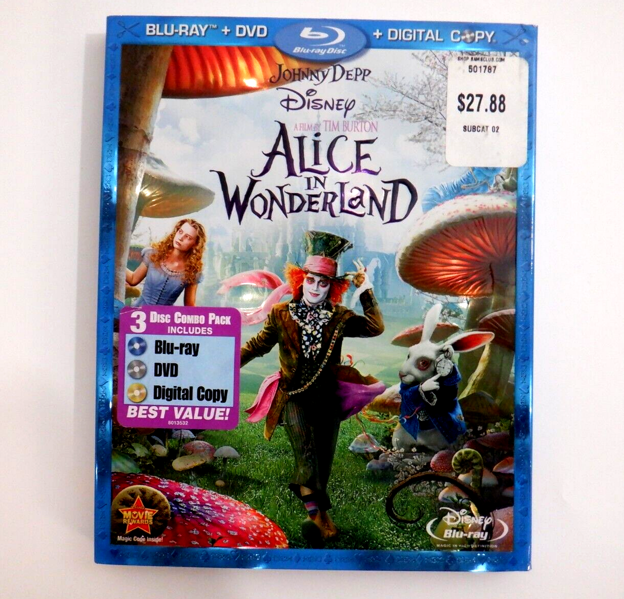 Alice in Wonderland (Three-Disc Blu-ray/DVD Combo + Digital Alice in Wonderland (Three-Disc Blu-ray/DVD Combo + Digital