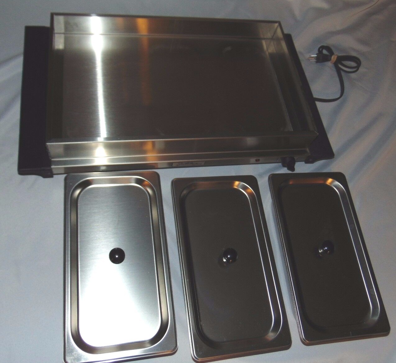 New BROIL KING Stainless Triplet Buffet Server TBS-3S Stand Alone Warming Tray