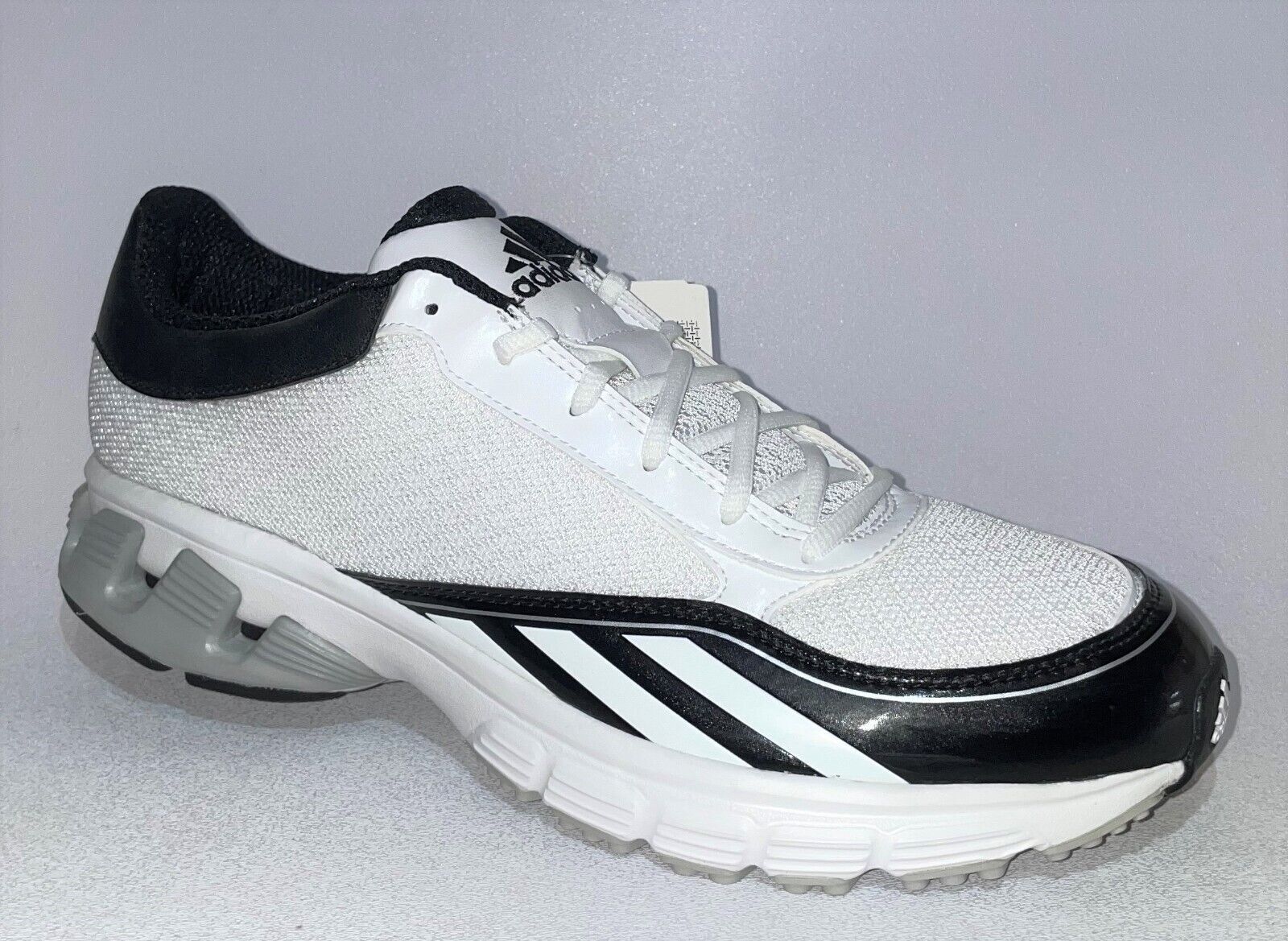 

adidas FALCON TRAINER Мужская белая/черная повседневная обувь на шнуровке G49037, White/black, adidas Falcon