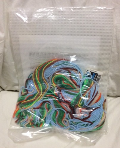 Luvlee Little Lassie Tissue Box Cover #LL602 Plastic Canvas