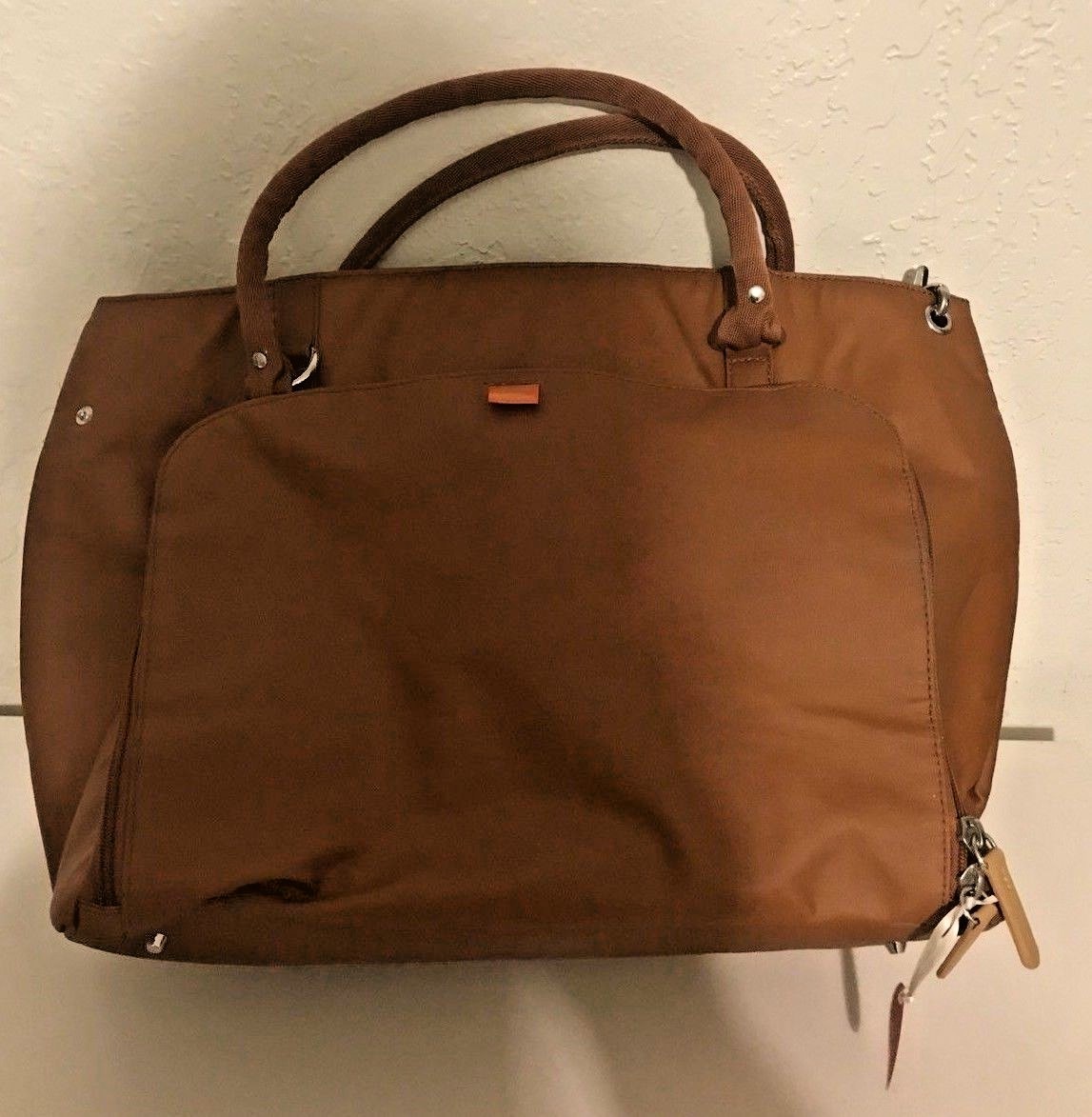 pacapod mirano tan