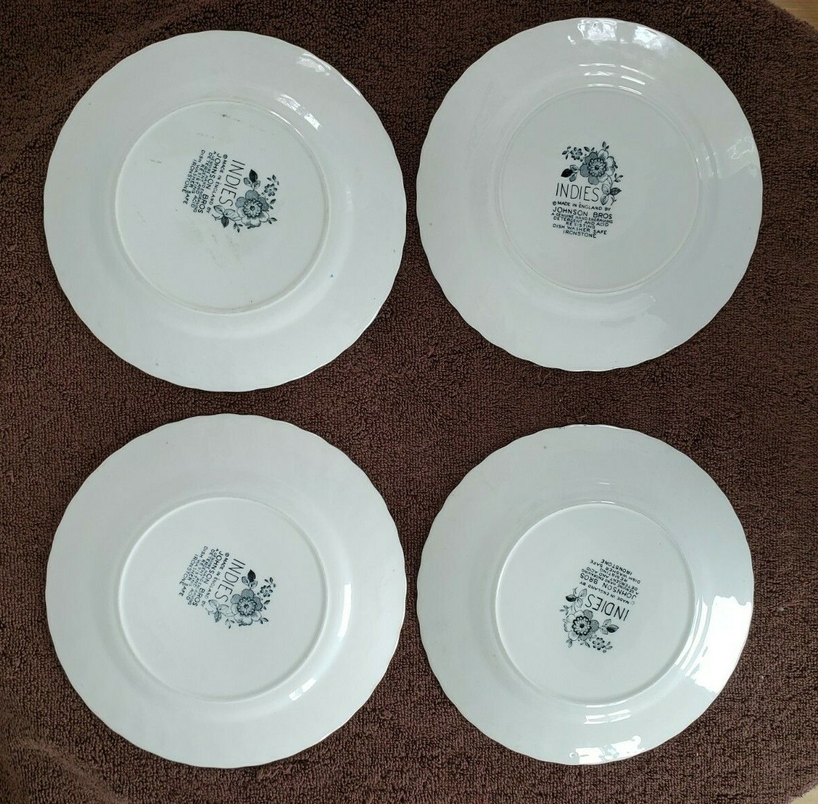 4 Vtg Johnson Brothers England INDIES Ironstone Salad Plates Blue and White