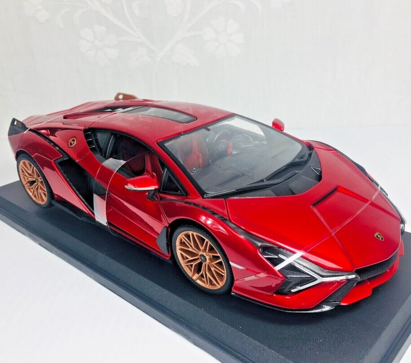 マイスト 1/18 ランボルギーニ シアン FKP37 Amazon.com: Maisto SIAN FKP 37 Green Metallic 1:18 DIECAST