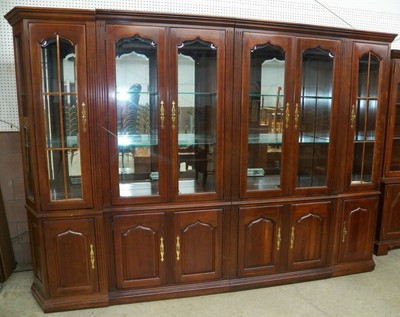 Thomasville China Cabinet Silver Color Decorative Carvings A Showpiece