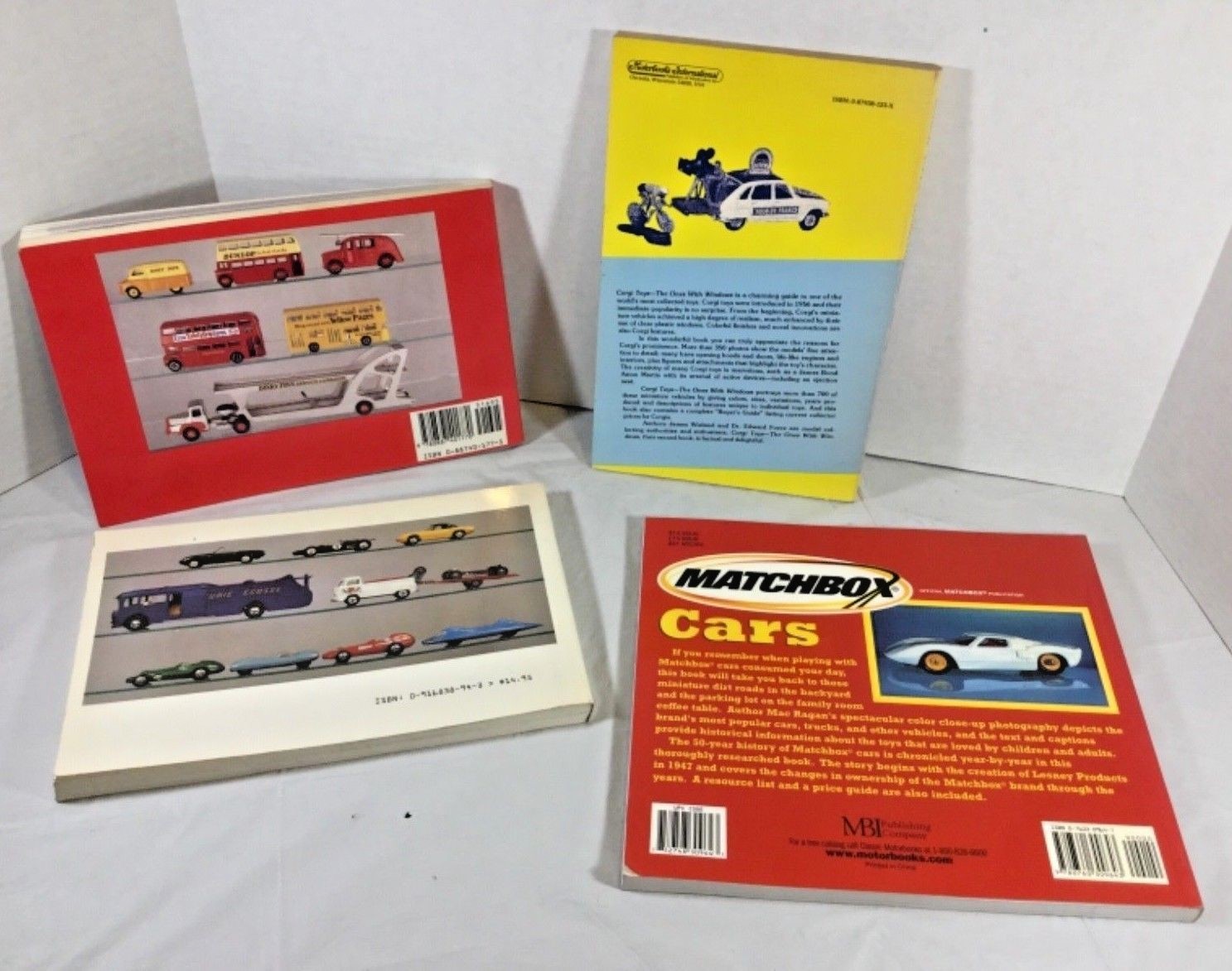 CORGI TOYS DINKY MATCHBOX PRICE GUIDE LOT 4 BOOKS cl