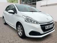 2016 Peugeot 208 1.2 PureTech Active Euro 6 5dr HATCHBACK Petrol Manual