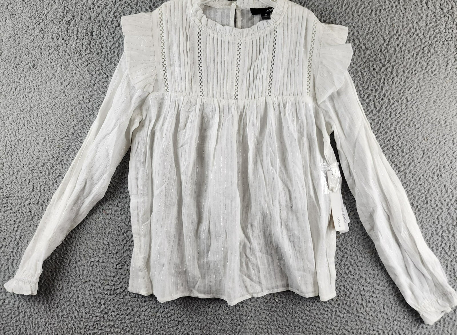 AQUA Pleated Blouse Women's XS White Ruffle Long Sleeve Button Back Closure - Picture 2 of 14