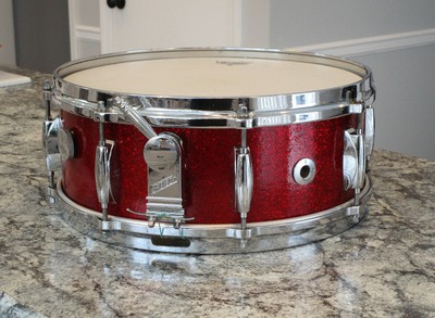 1960s GRETSCH Round Badge 14