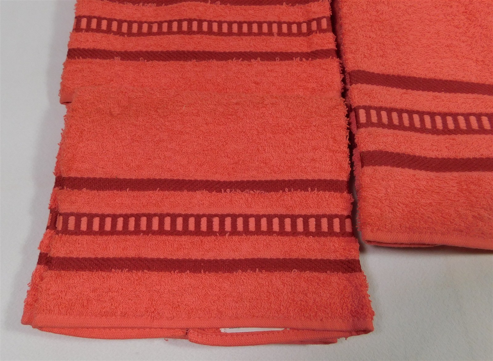 3 Pc Set VTG HARMONY HOUSE Hot Pink & Red Bath Towel & Hand Towels - NOS