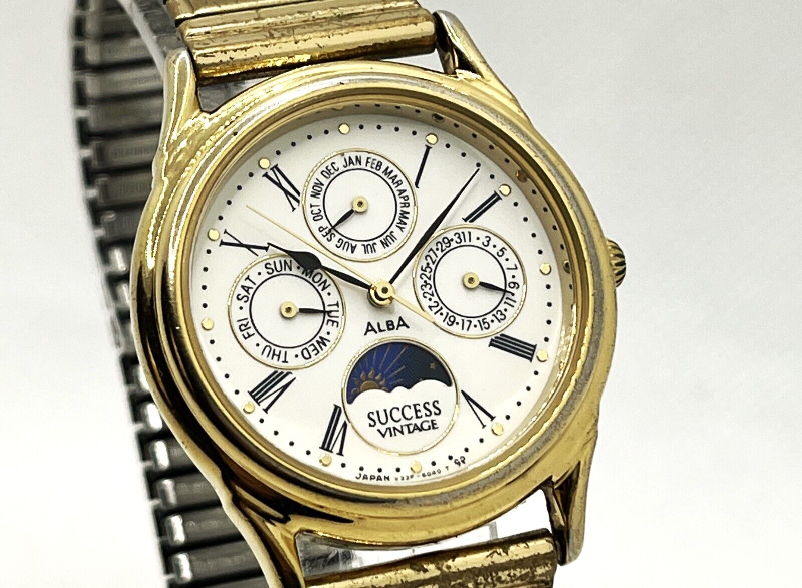 Vintage SEIKO ALBA Success Moonphase Triple Calendar Men's Vintage SEIKO ALBA Success Moonphase Triple Calendar Men's