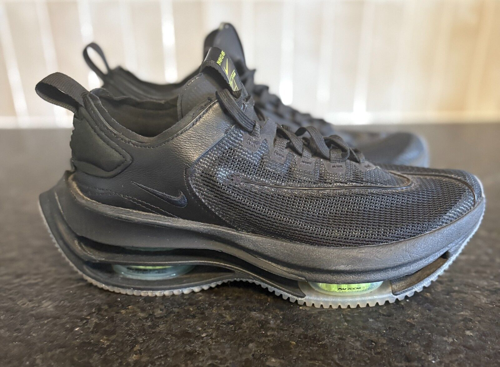 Nike Womens Zoom Double Stacked Sneaker - CI0804-001 - Black