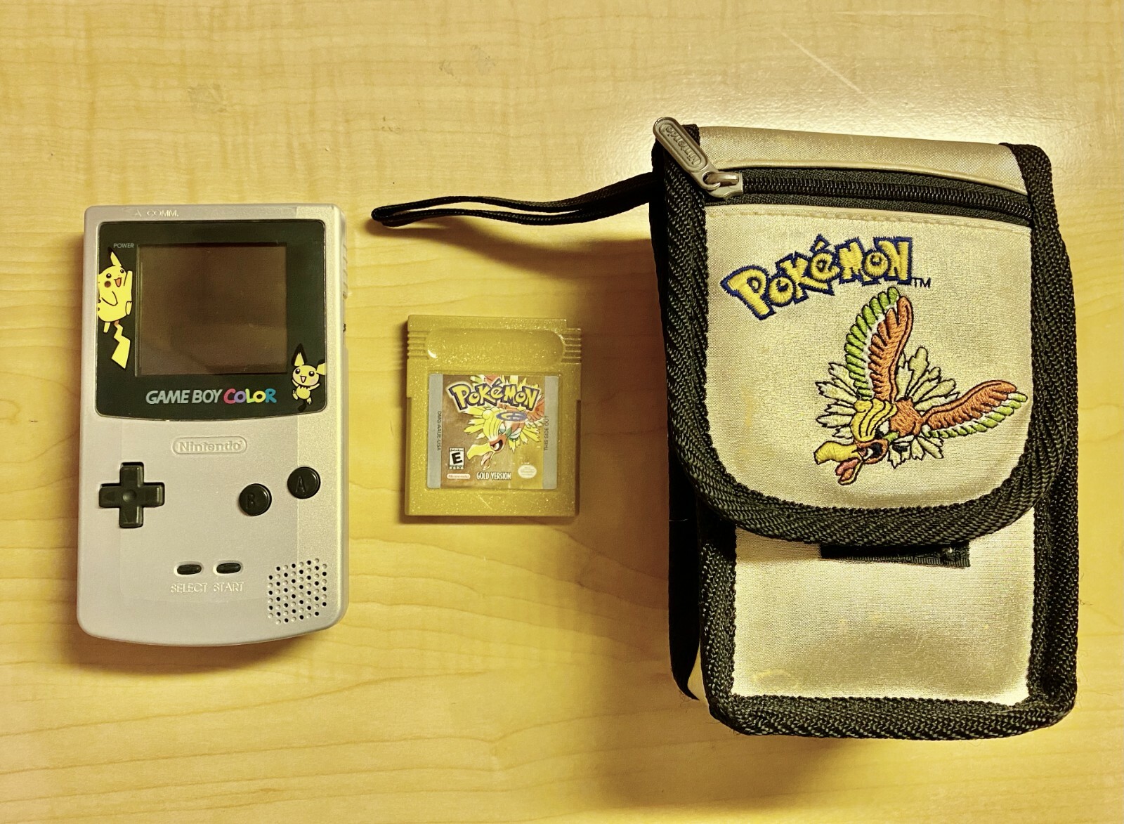 Game Boy Color Pokemon Gold Console + Game + Case [BUNDLE Game Boy Color Pokemon Gold Console + Game + Case [BUNDLE