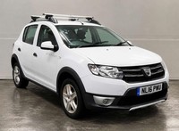 2016 Dacia Sandero Stepway 0.9 TCe Laureate Hatchback 5dr Petrol Manual Euro 6 (