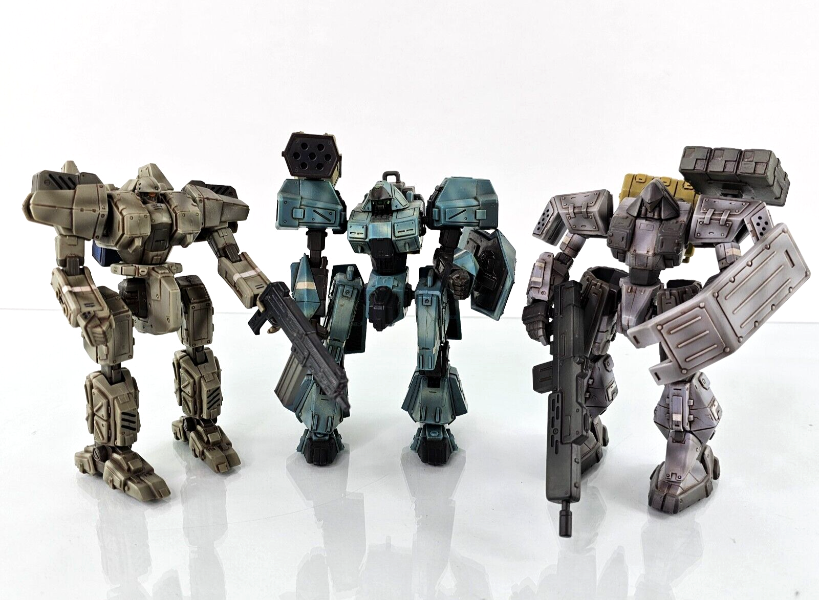 Amazon.co.jp: ヴァンツァー 107式 強盾 ARTFX front mison 3