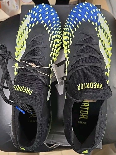シューズ adidas PREDATOR FREAK.1 adidas Predator Freak .1 Low FG - Core Black/Iron Metallic