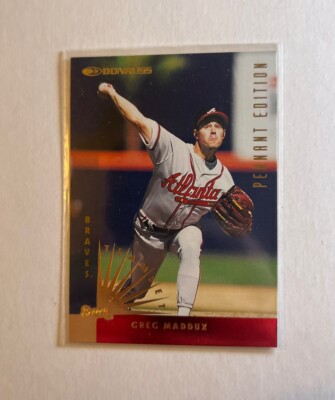 1997 Donruss: Team Sets Pennant Edition #16 Greg Maddux Rare Atlanta Braves Card