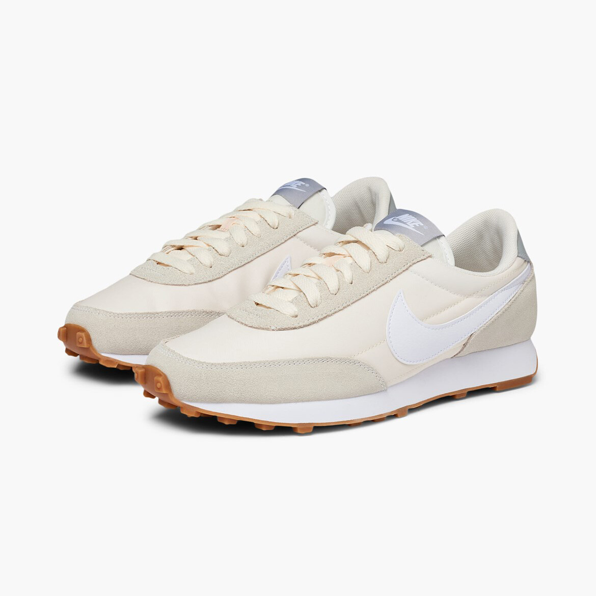 nike daybreak summit white