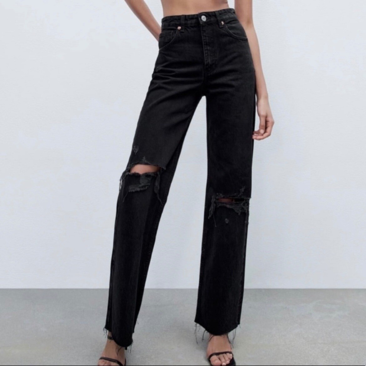 パンツ ZARA EXTREME RIPPED FADED JEANS ZARA EXTREME RIPPED FADED JEANS