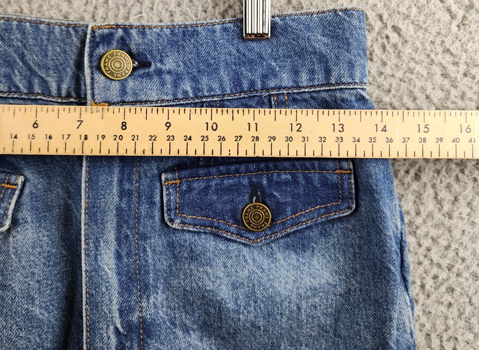 FRAME The Vent Denim Skirt Women's 2 Pearl District Denim Button Zip Closure - Picture 5 of 13