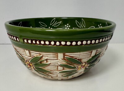 Temptations Old World Basket weave Floral Design  1.5 Qt Baking Serving Bowl New