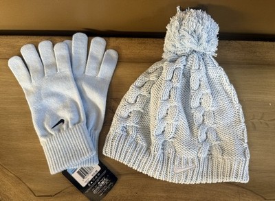 NEW NIKE Women's Matching Winter Hat & Gloves, Pretty Shade of Light Blue