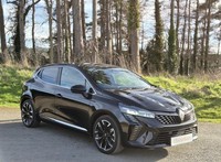 FEBRUARY 2024 RENAULT CLIO 1.6 E-TECH HYBRID 145 TECHNO IN DIAMOND BLACK