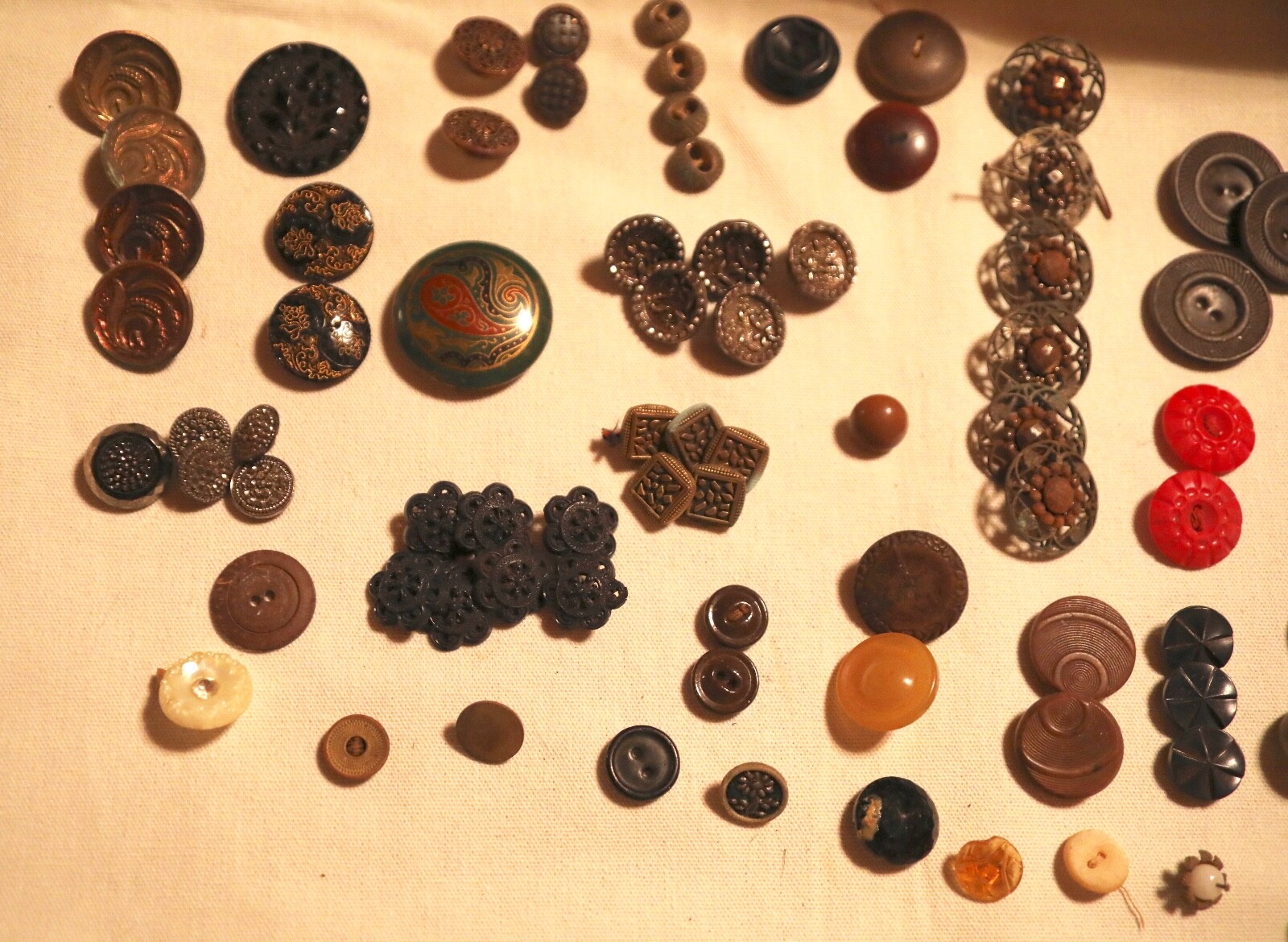 Vintage Button Lot  sewing quilting crafts  sets