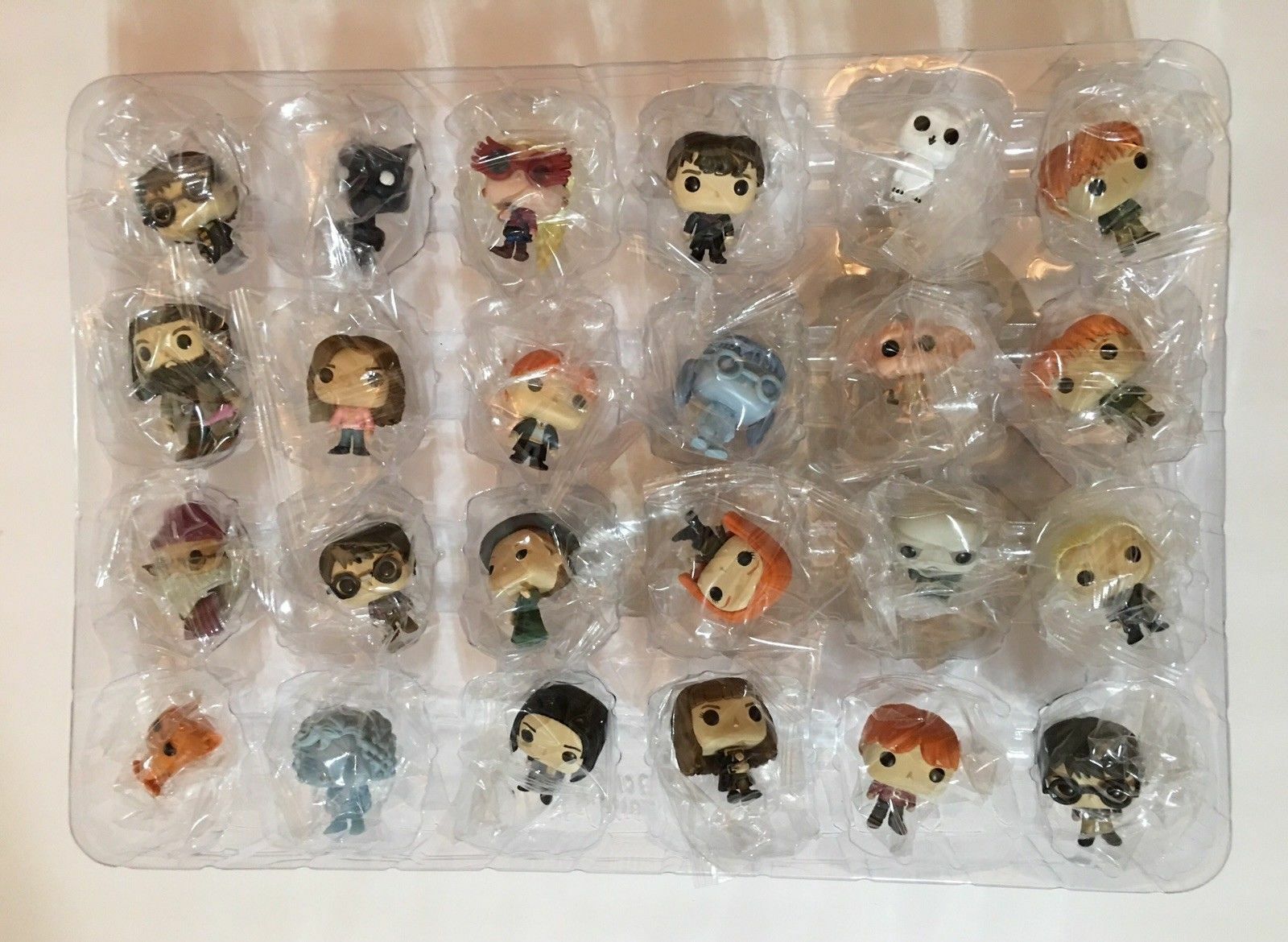 Адвент funko pop harry potter. Адвент календарь гарри поттер funko pop 2025. funko гарри поттер рождественский календарь. адвент календарь гарри поттер фанко поп. funko pop harry potter advent calendar 2025.