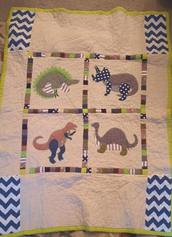 Vtg Handmade Dinosaur Baby Toddler Child Quilt Blanket Bedding 36x48"