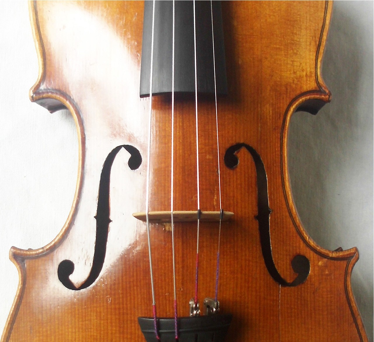 3/4 オールドヴァイオリン　(an old violin) オールドヴァイオリン(an old violin)