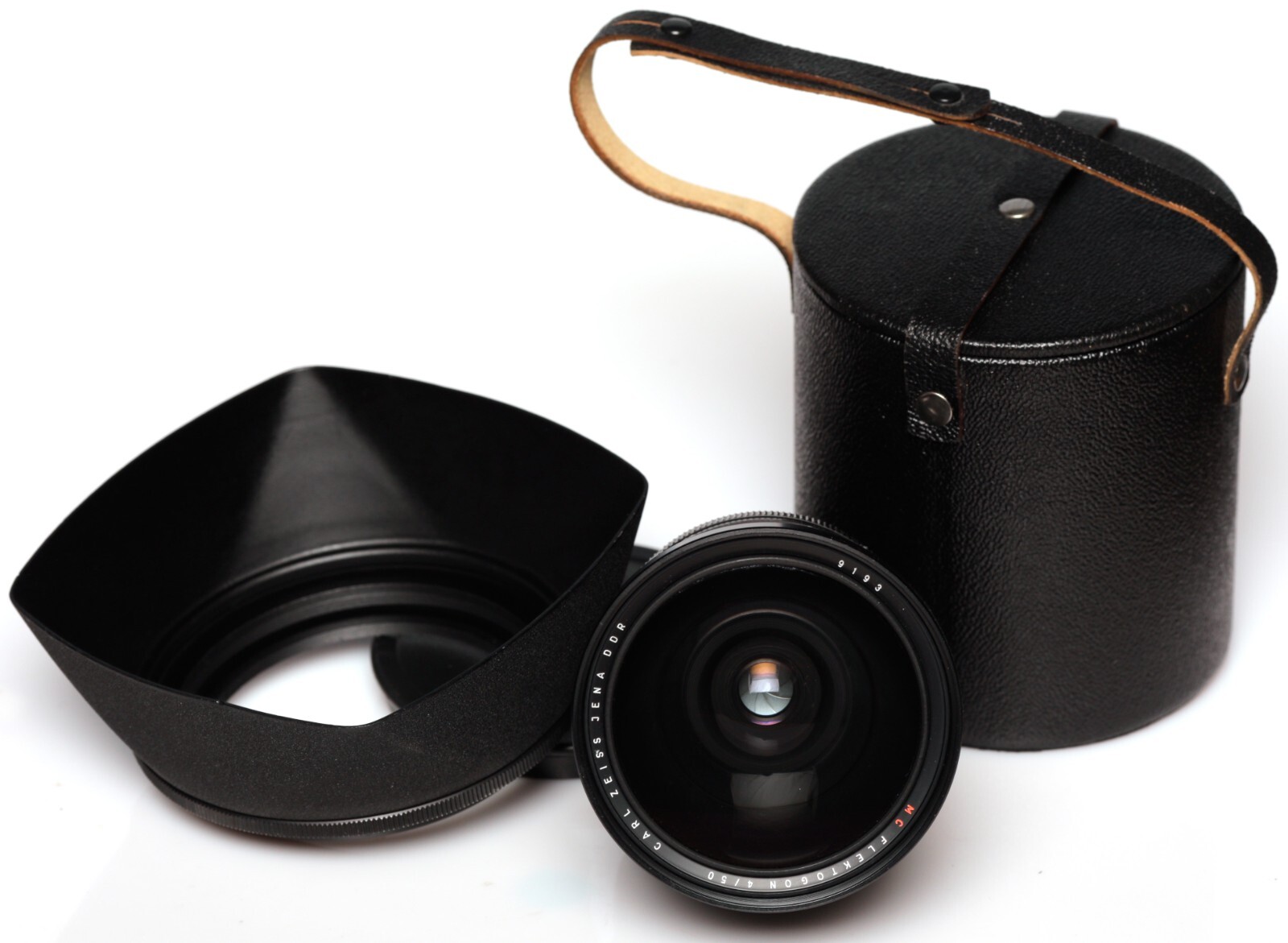 Carl Zeiss Jena Flektogon 50mm F4 MC Pentacon Six mount NEW