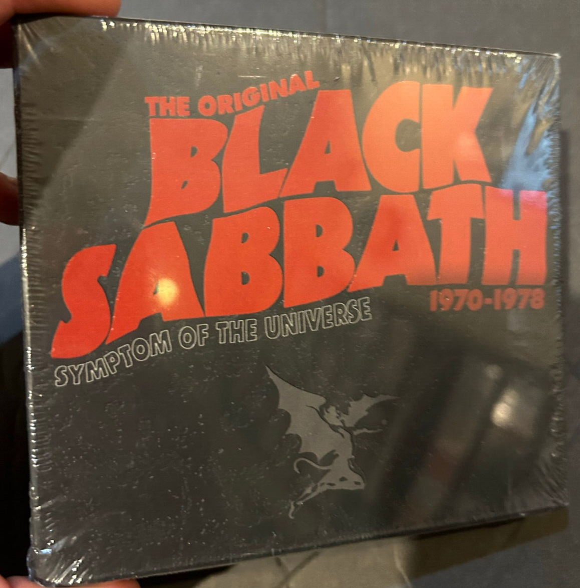 Black Sabbath Symptom of the Universe 1970-78 2-CD Set RHINO Black Sabbath Symptom of the Universe 1970-78 2-CD Set RHINO