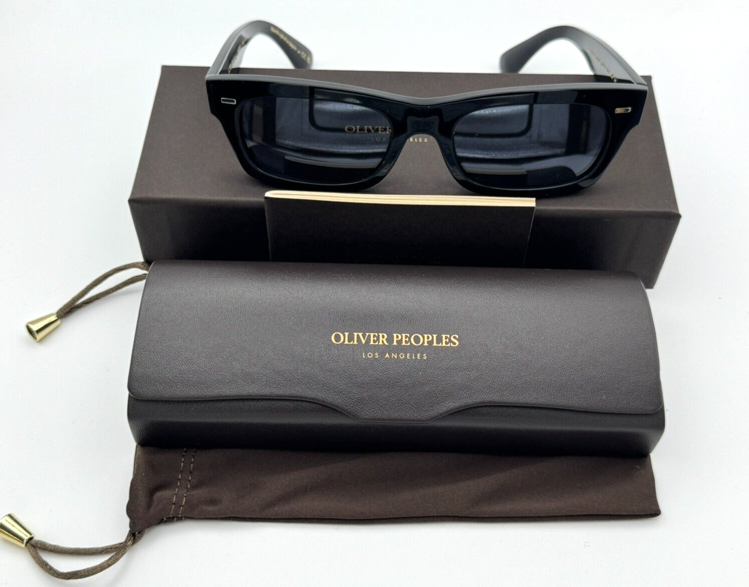 Pre-owned Oliver Peoples Davri 0ov5510su 1731r5 - Black Frame / Carbon Grey Lens In Gray