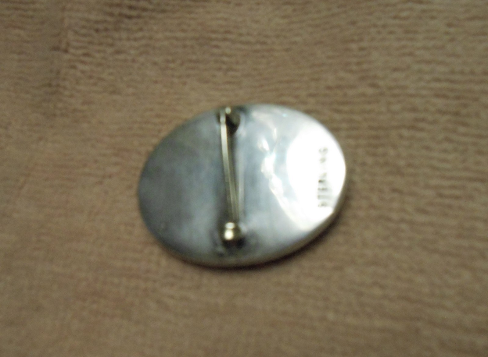 ANTIQUE STERLING MOTHER OF PEARL & IRIDESCENT ABALONE SHELL CAMEO BROOCH PIN
