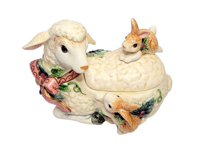 Peaceable Kingdom - Lamb Box by Fitz & Floyd Ceramic Dish w/Lid -Vintage Holiday