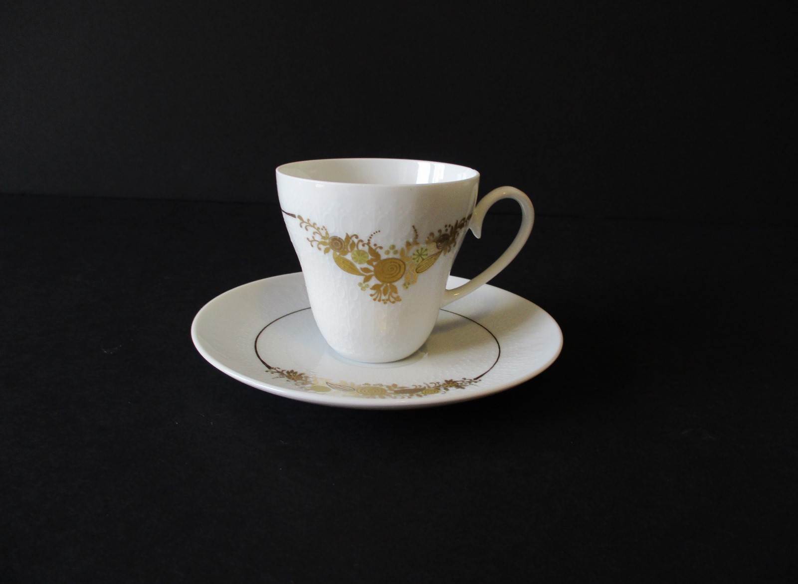 6 Rosenthal Germany Medley Demitasse Cups & Saucers