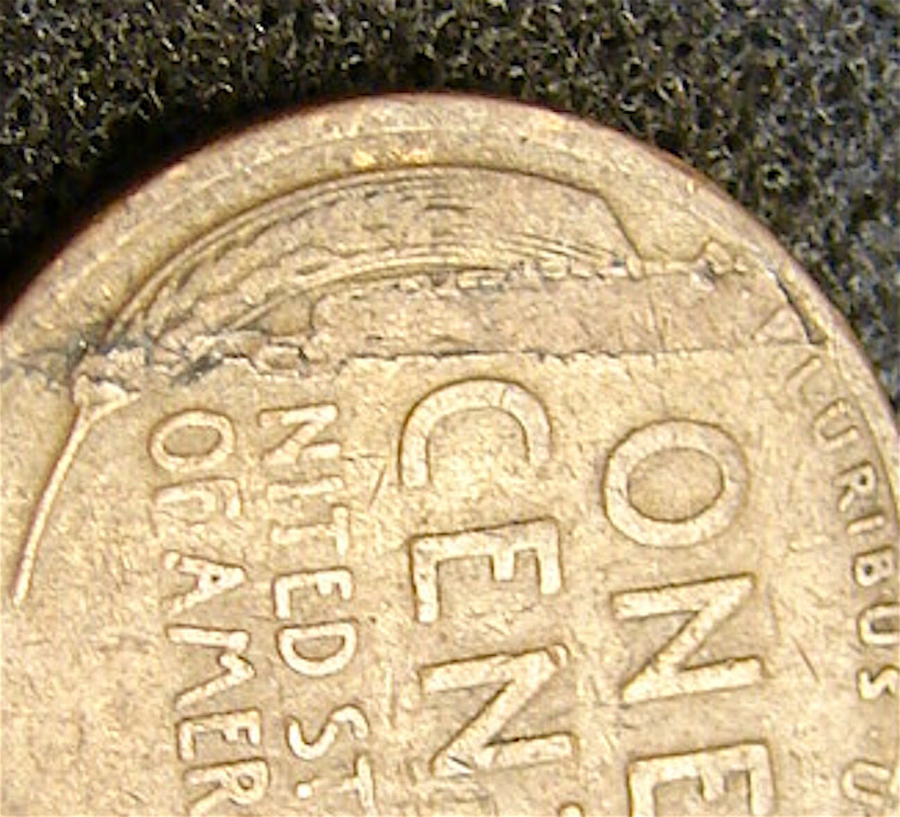 Lincoln Wheat Cent~~~1920~~~Reverse Lamination Error