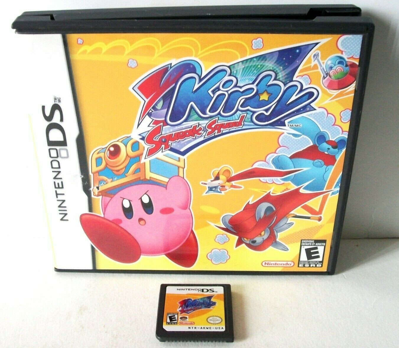 Kirby: Squeak Squad【中古美品・DS北米版】 Kirby: Squeak Squad（星のカービィ 参上! ドロッチェ団）【中古
