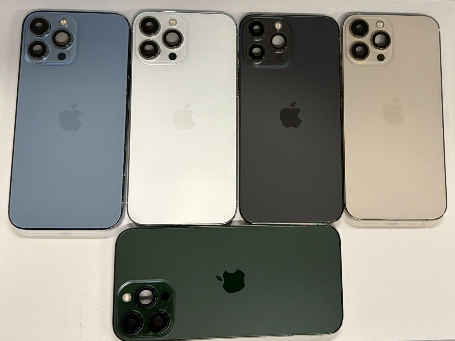 あり 〜5/16【バッテリー新品】美品Apple iPhone13 Pro ip13pmtm1694-1_wm.jpg